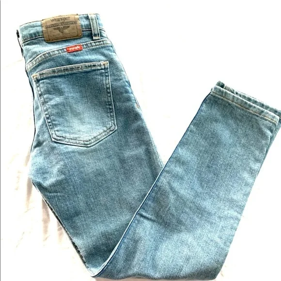 Wrangler Boy's Denim Jeans Size 12 Slim - Picture 2 of 6